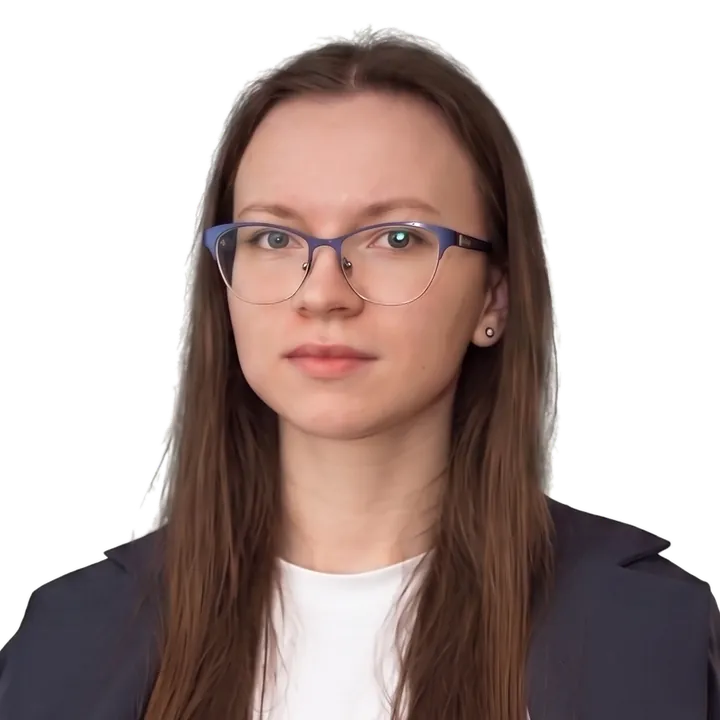Дарья Александровна — преподаватель русского языка, литературы и грамотности чтения в UMAI GROUP